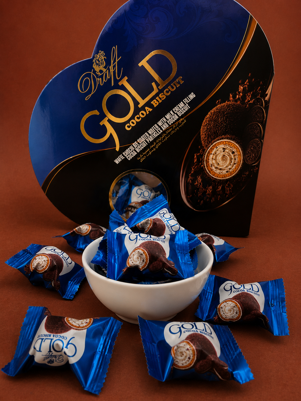 Draft Gold Kakaolu Bisküvi Tozu ve Sütlü Çikolata Kaplamalı Gofret 200g (Kalpli Kutu)