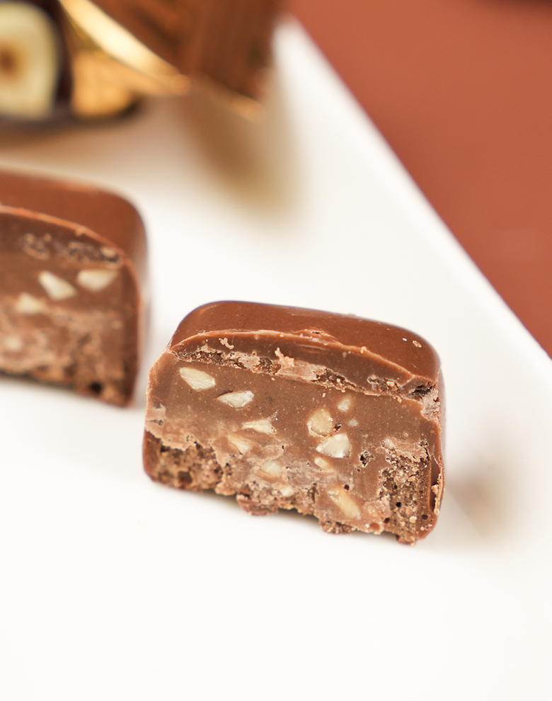 Draft Hazelnut Fındık Parçacıklı Çikolata 120gr