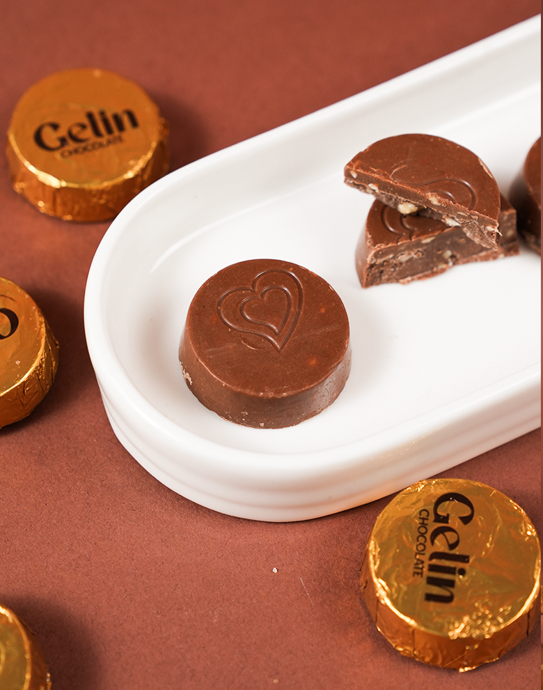 Gelin Fındık Parçacıklı Sütlü Çikolata 300g